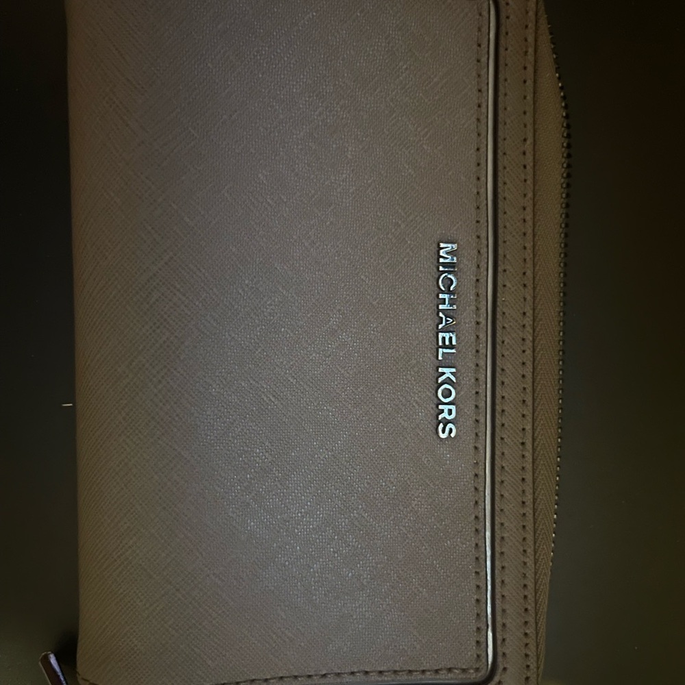 Michael Kors Women’s Wallet